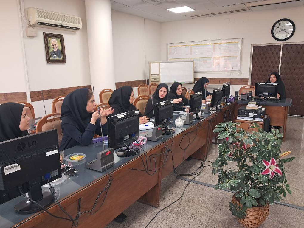 جلسه بررسی شیوه نامه فناوری اطلاعات  پردیس بین الملل و دانشکده پزشکی دانشگاه علوم پزشکی ایران